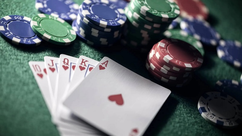 luật chơi poker cơ bản tại fb88